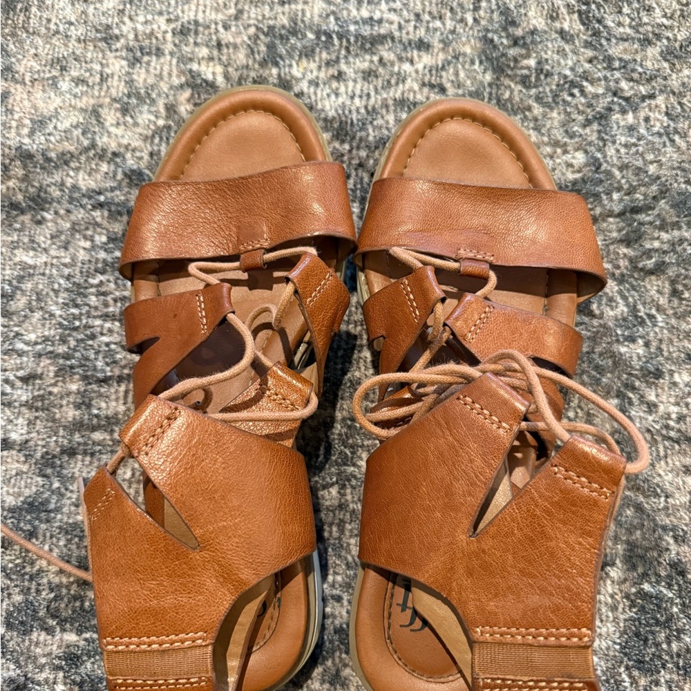 Söfft Tan Strappy Sandals